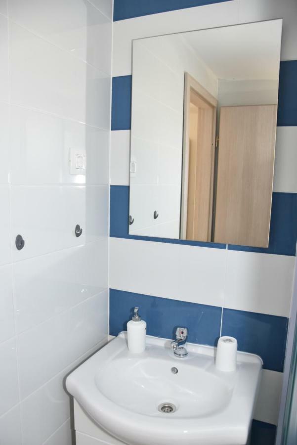 Kamp Tonci Hotel Biograd na Moru Kültér fotó